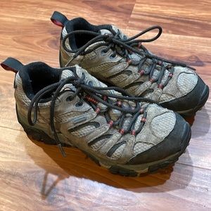 Used Merrell hiking boots